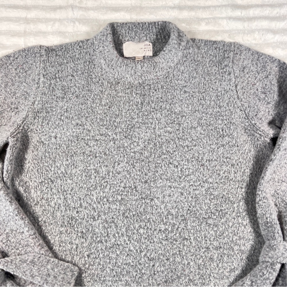 J.O.A. Gray Marled Knit Bell Tie Sleeve Mock Neck Oversized Hi Low Sweater large - Picture 5 of 13